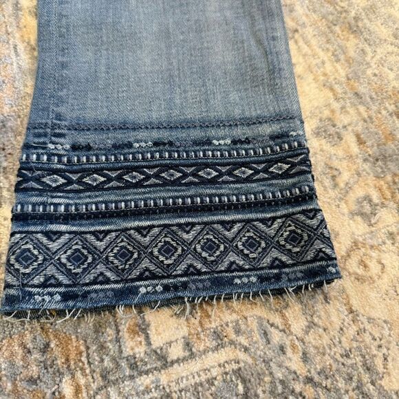 Driftwood Colette Diamond Embroidered Crop Jeans - Picture 6 of 6